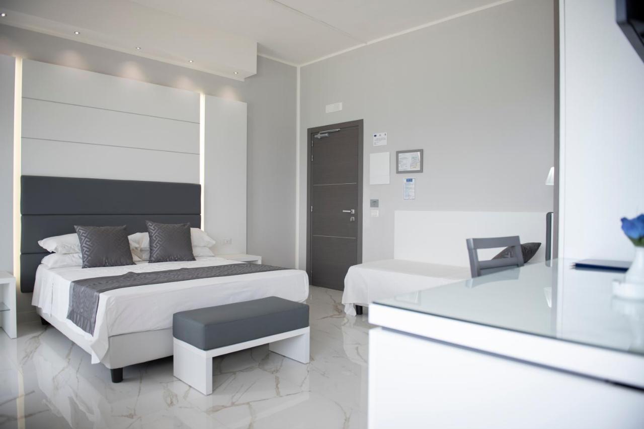 Hotel Blu Porto Cesareo Esterno foto