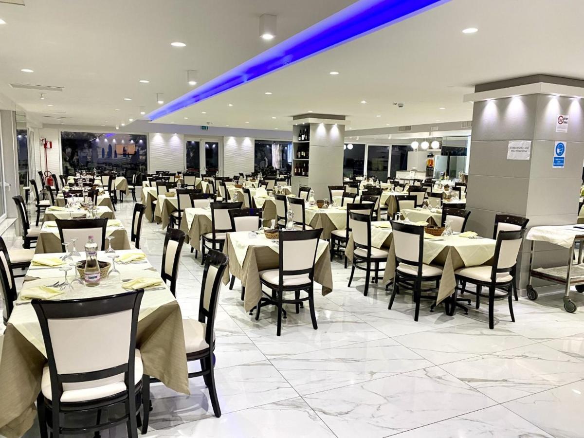 Hotel Blu Porto Cesareo Esterno foto