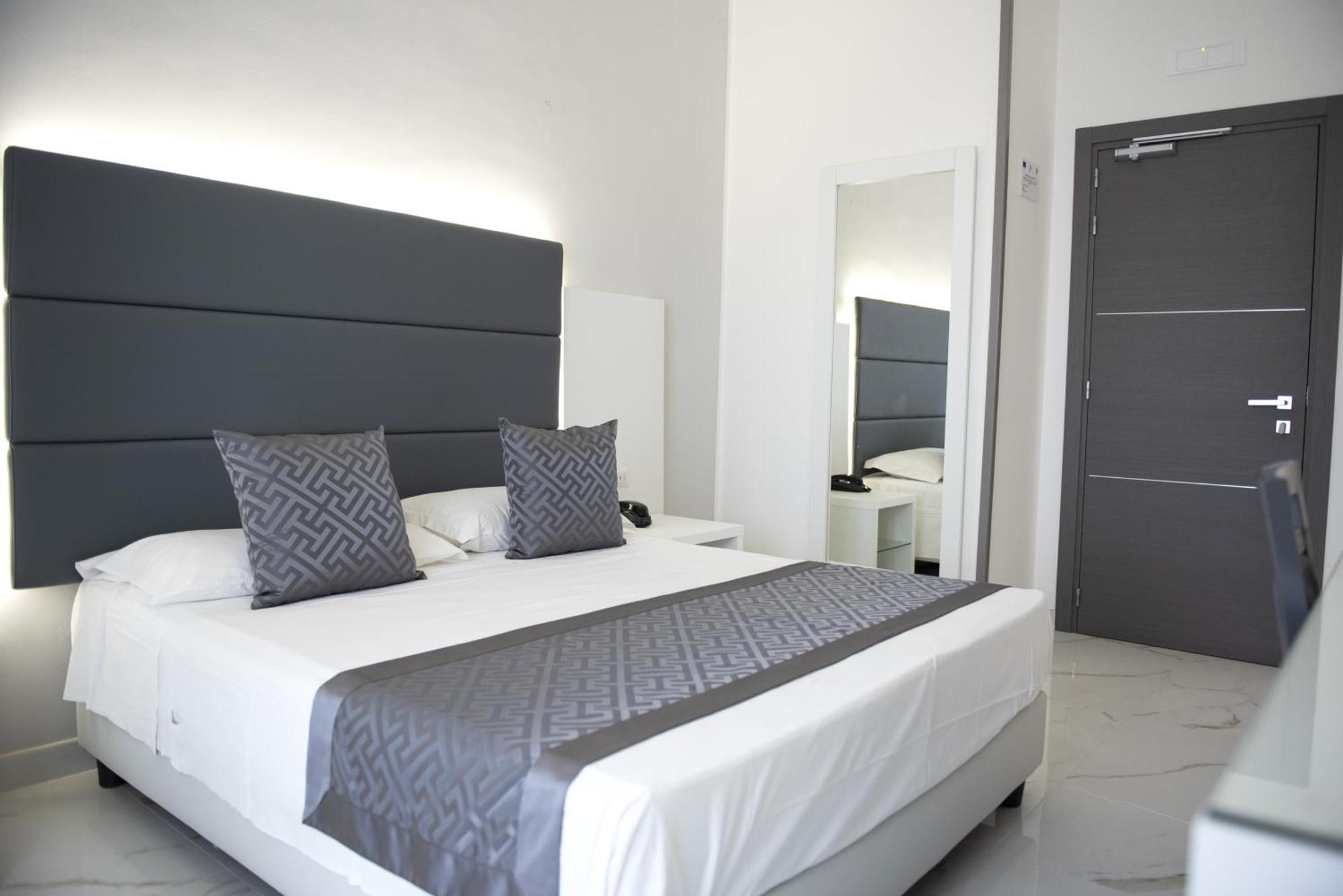 Hotel Blu Porto Cesareo Esterno foto